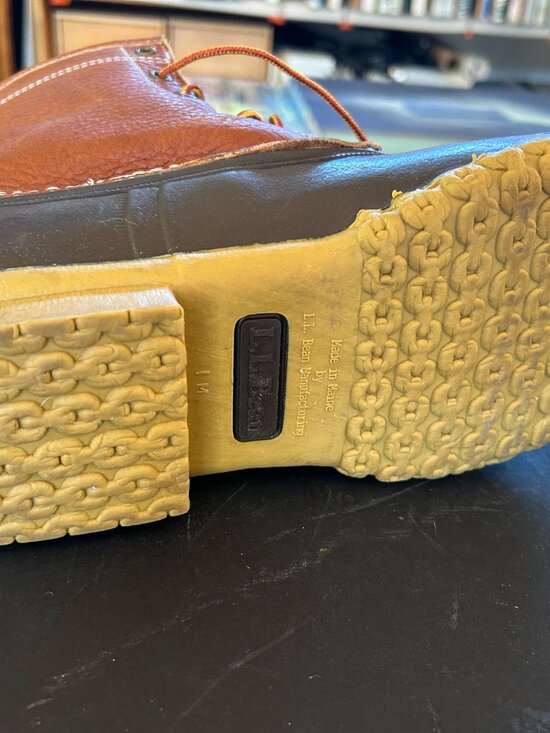 LL Bean, Bean Boots ,shearling lined , 8 inch, size 10 men, new, never worn.